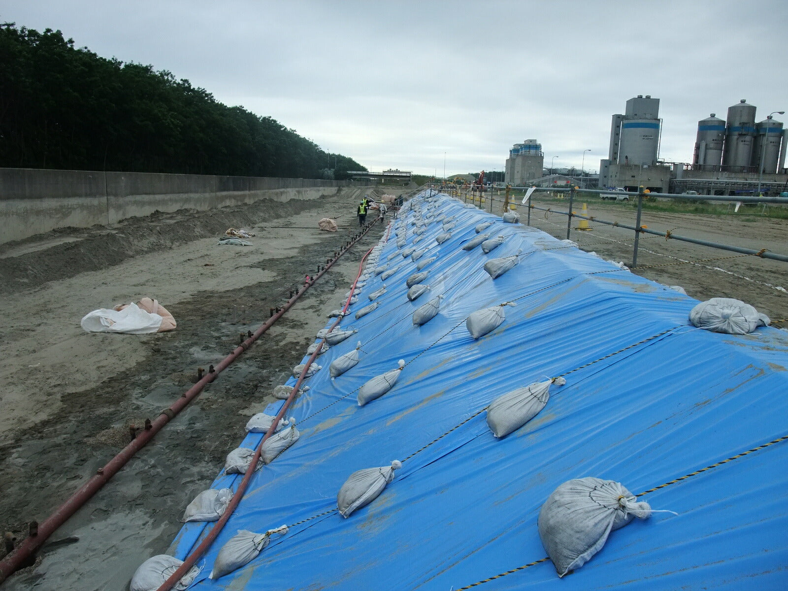 UVブルーシート3.6m×5.4m1枚軽量約2年耐候萩原工業国産レジャー養生雨よけ日よけ防災用品備蓄